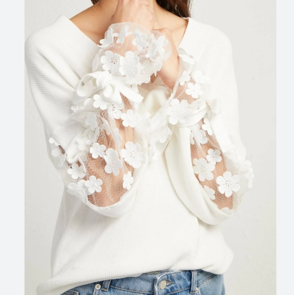 FRENCH CONNECTION Caballo Floral-Lace Sleeve Sweater ~ L - Picture 2 of 12